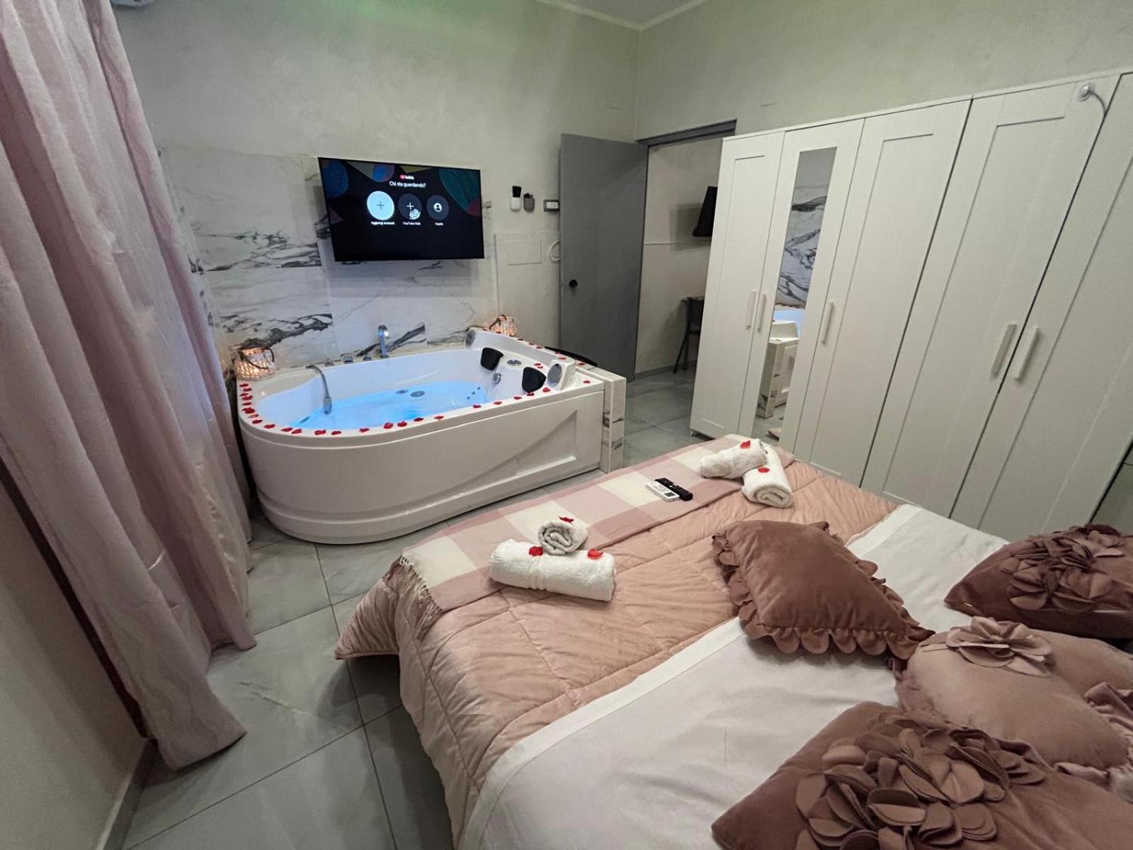 B&B House Napoli Cavour Экстерьер фото