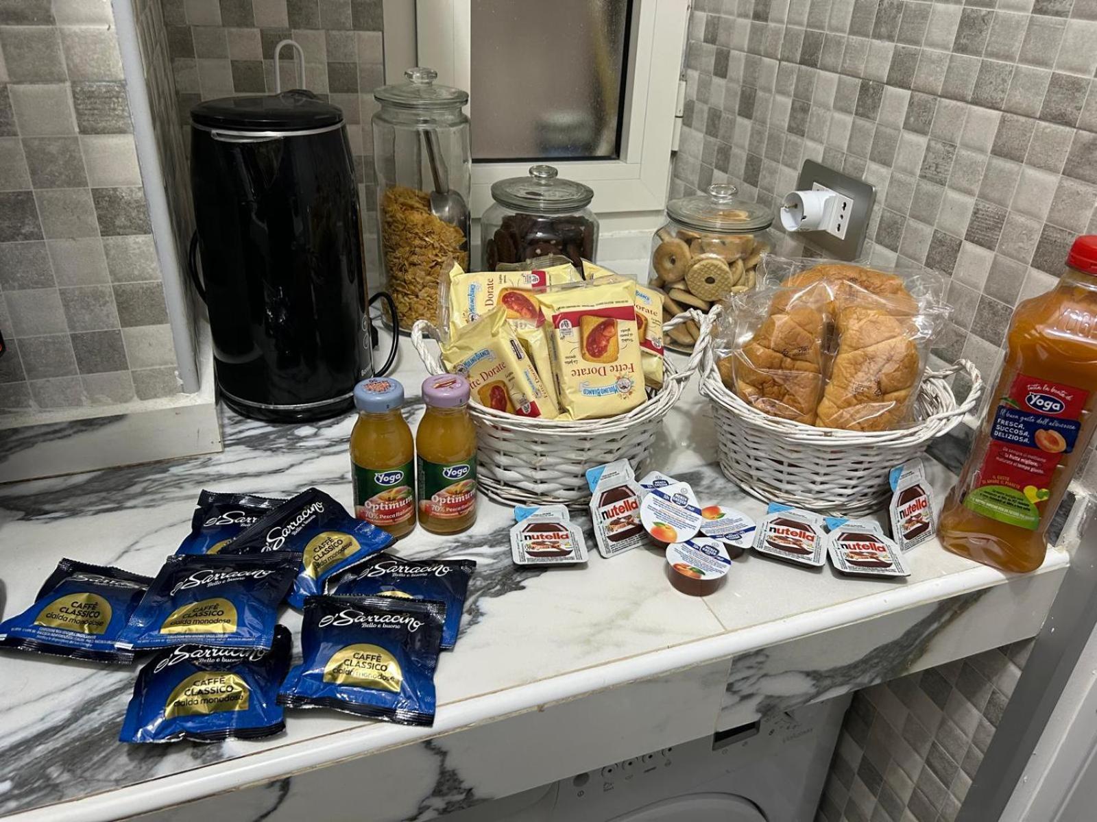 B&B House Napoli Cavour Экстерьер фото